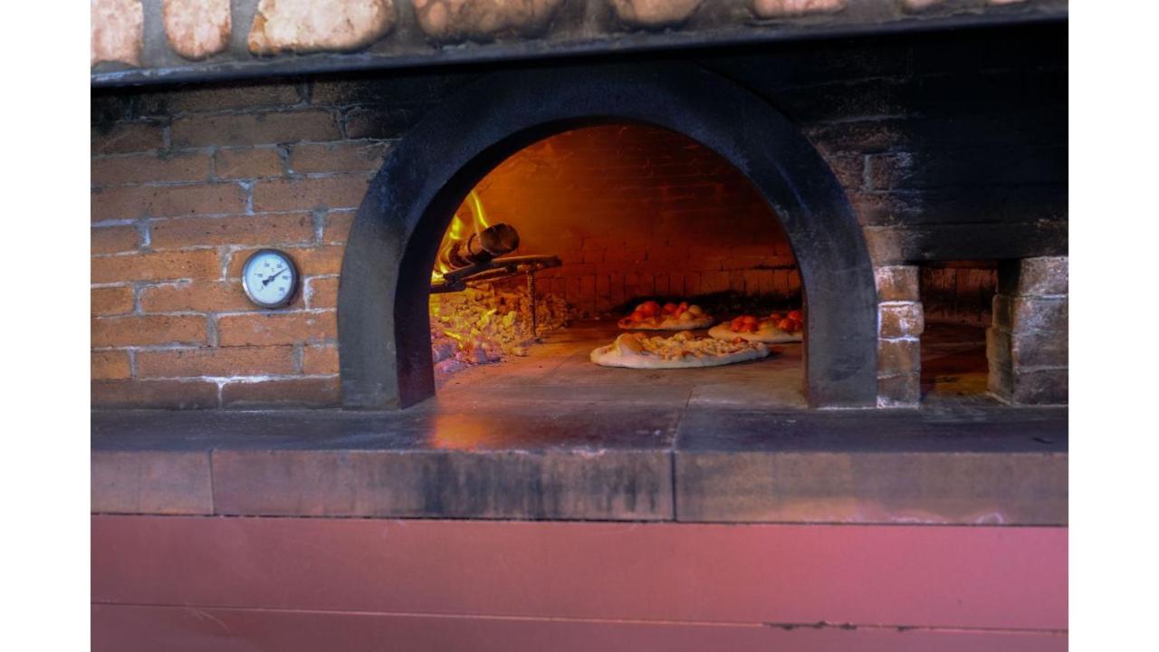 Tenuta Con Due Abitazioni Indipendenti Мартина-Франка Экстерьер фото