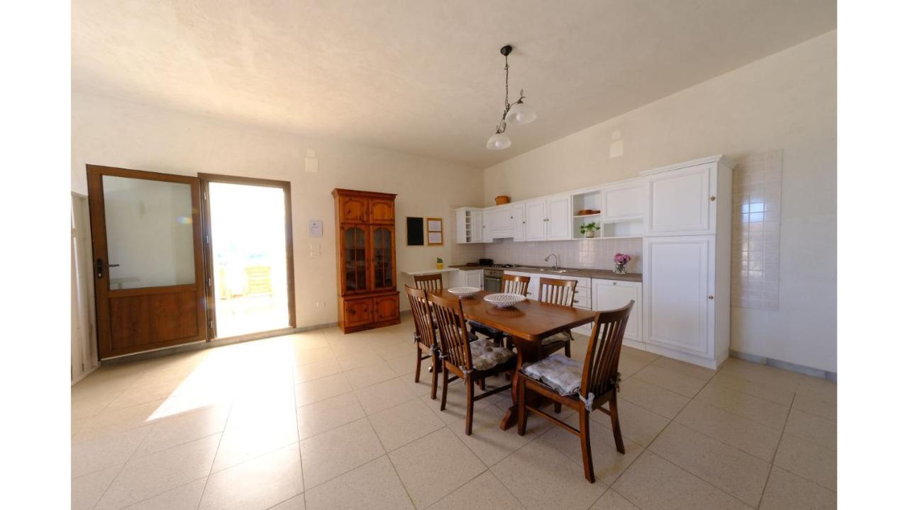 Tenuta Con Due Abitazioni Indipendenti Мартина-Франка Экстерьер фото