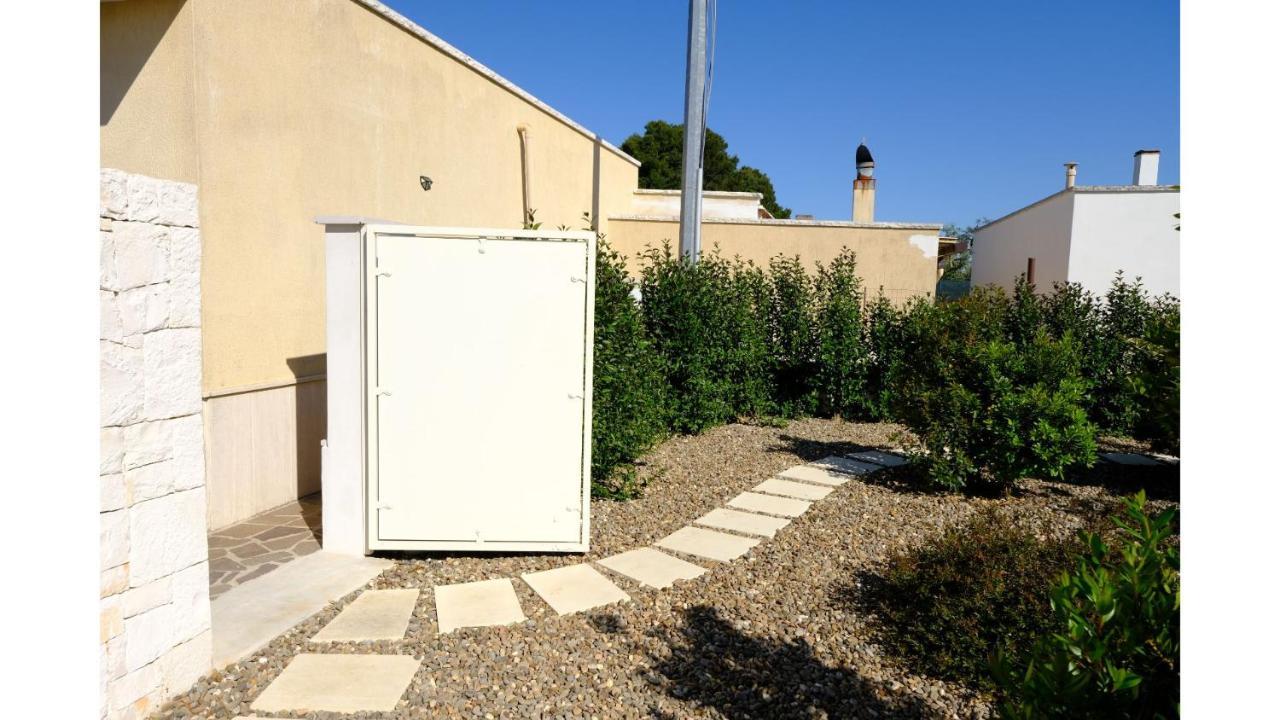 Tenuta Con Due Abitazioni Indipendenti Мартина-Франка Экстерьер фото