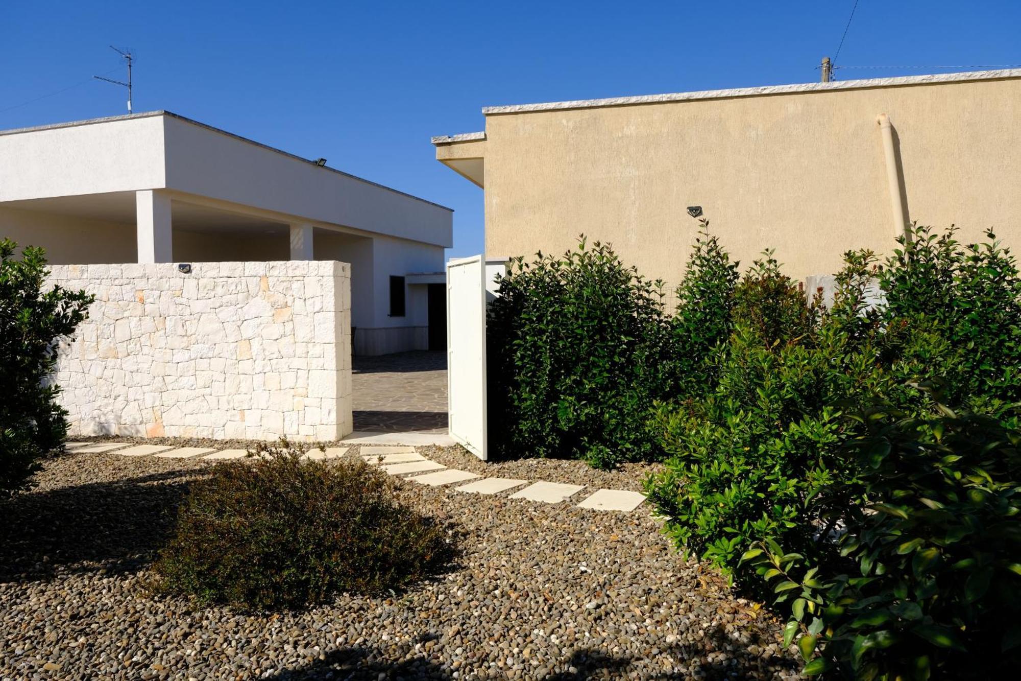 Tenuta Con Due Abitazioni Indipendenti Мартина-Франка Экстерьер фото